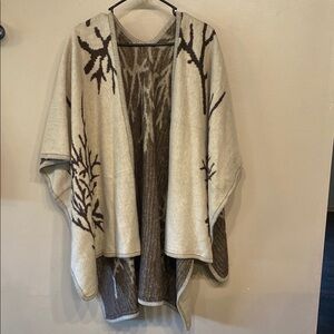 Cozy Neutral Tree Print Poncho Wrap | Boho Rustic Style